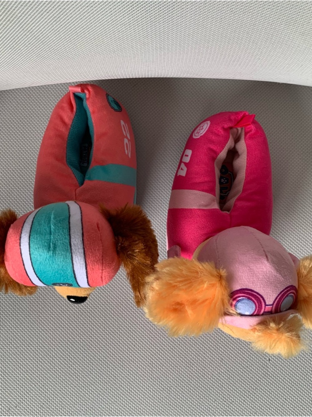 Paw Patrol Skye & Zuma Plush Slippers in Pink and Teal - Picture 2 of 5